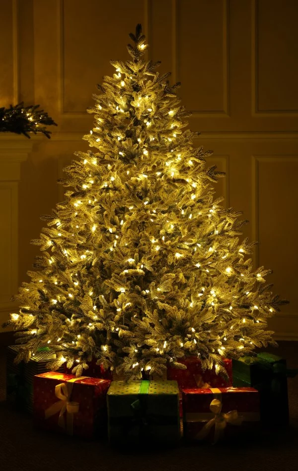 Havas műfenyő 180 cm-Full 3D levél-Dual LED 450-Alpine Fraser Snowy