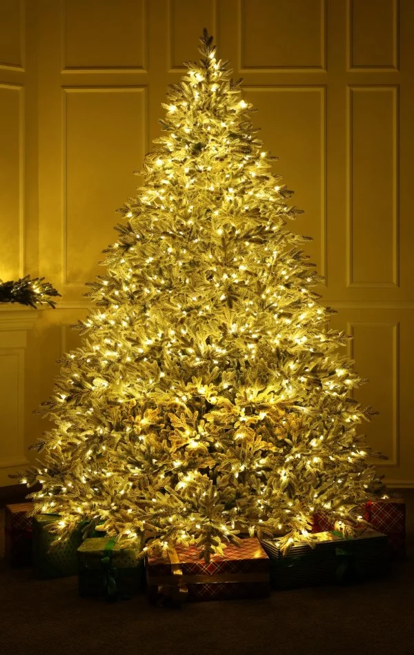 Havas műfenyő Full 3D levéllel 300 cm-Dual LED 1300-Alpine Fraser Snowy