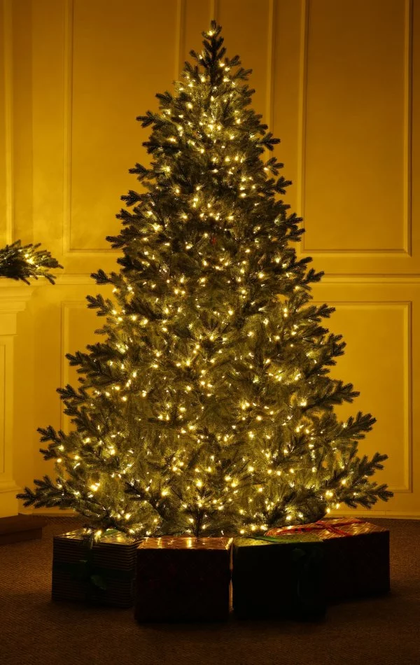 Full 3D műfenyő 260 cm-1400 LED-Grandis Fir